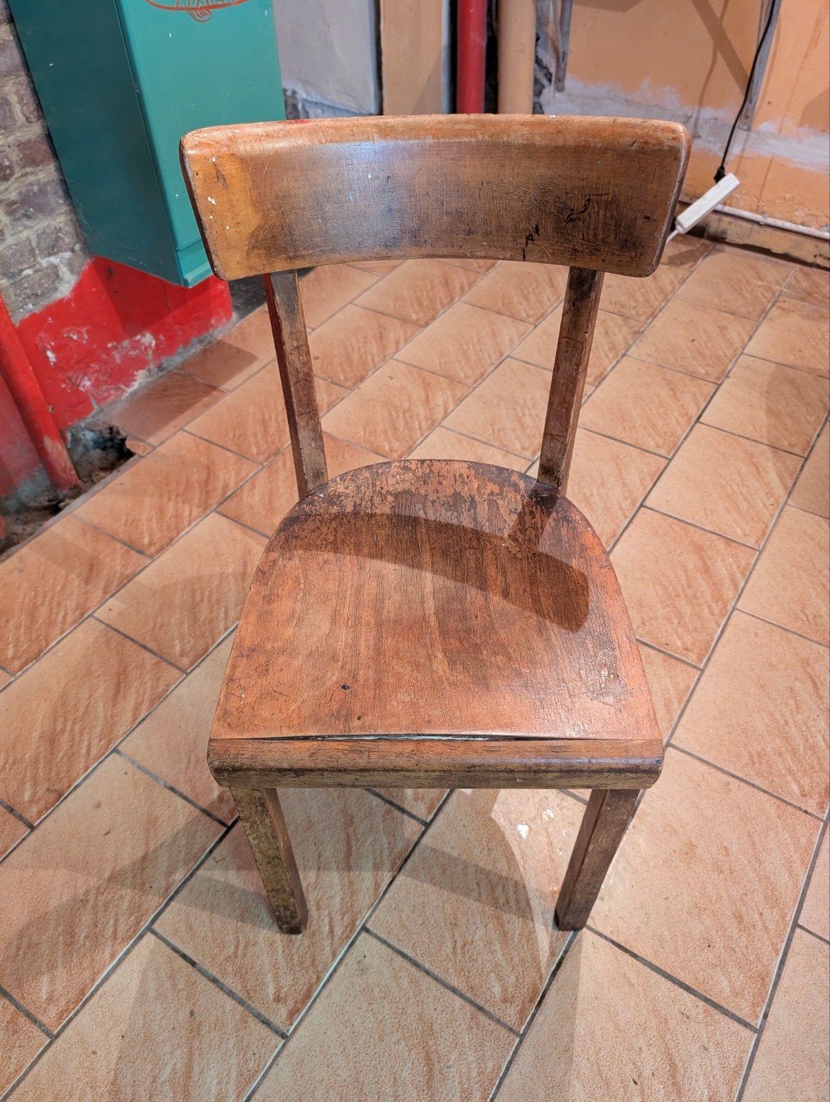 Chaise vintage en bois style bistrot / école – Charme rétro, Brun, Enlèvement, Utilisé, Bois
