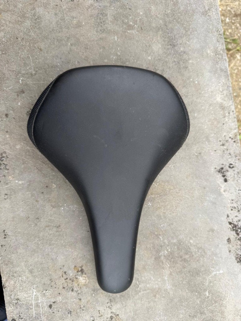 Selle Selle Royal Essenza, Vélos & Vélomoteurs, Enlèvement, Comme neuf
