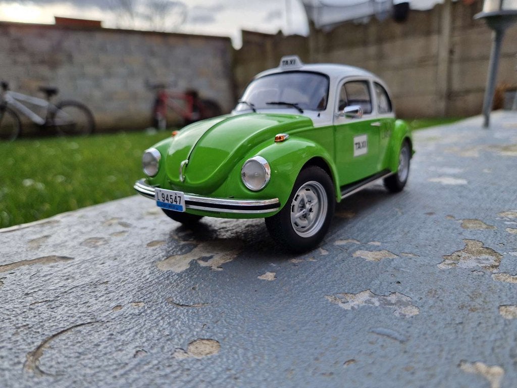 VW BEETLE 1303 TAXI - LIMITED - Échelle 1/18 - PRIX : 49€, Ophalen, Nieuw, Auto, Solido