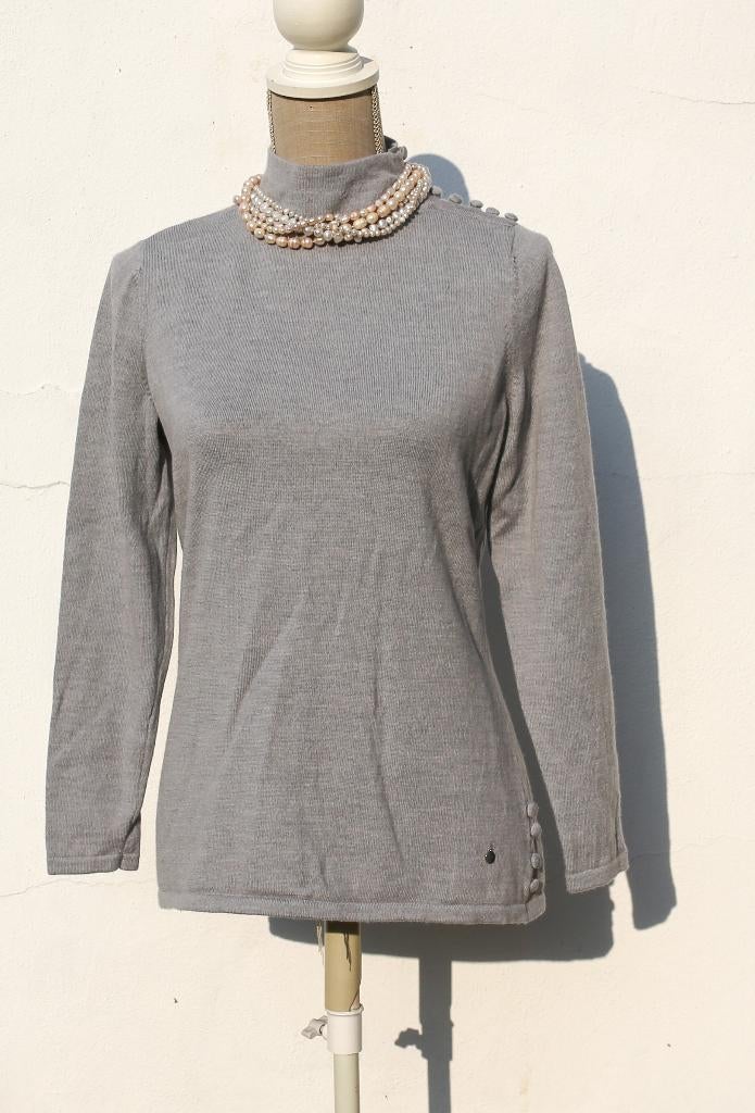 Leuke lichtgrijze wollen trui L Madeleine, Kleding | Dames, Maat 38/40 (M), Ophalen of Verzenden, Zo goed als nieuw, Madeleine
