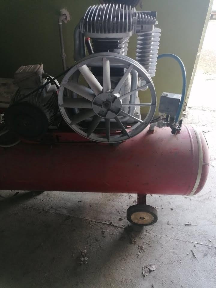 compresseur 200l, Enlèvement, Utilisé