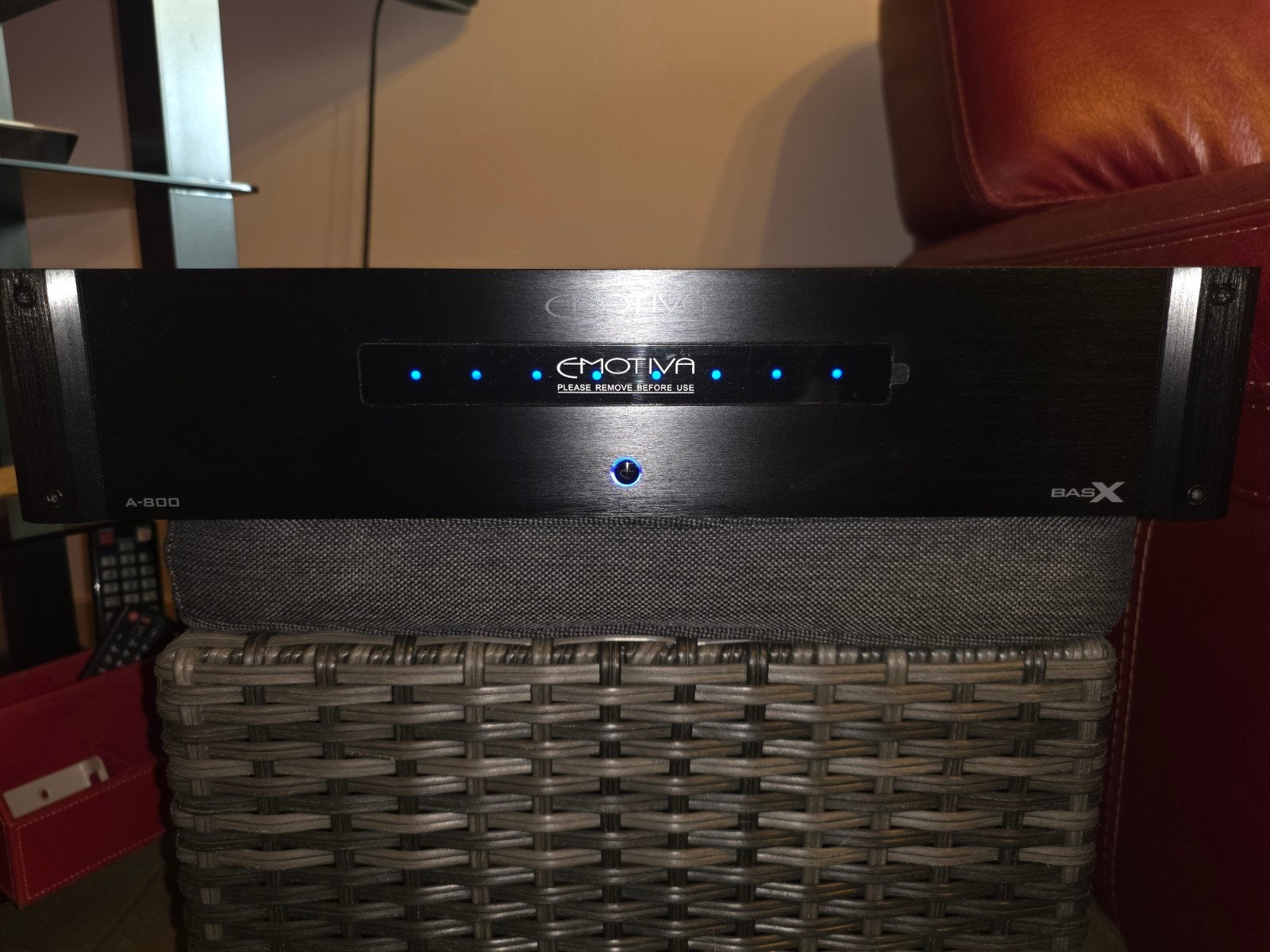 EMOTIVA A800 BASX, Enlèvement ou Envoi