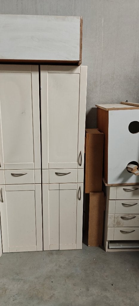 Gratis keukenkasten  en houten plaatmateriaal (kluswerken), Ophalen, Gebruikt, Bruin, Dubbelwandige keuken