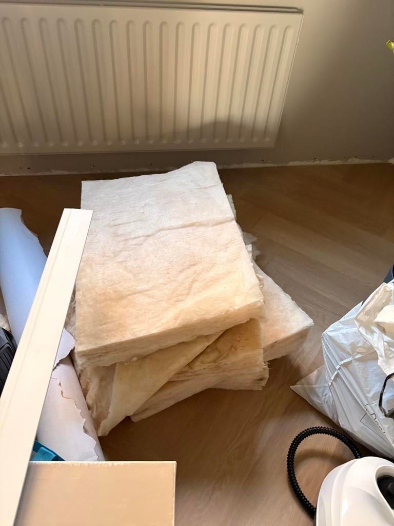 Isolatie - gratis op te halen, Doe-het-zelf en Bouw, Isolatie en Afdichting, Ophalen, Zo goed als nieuw