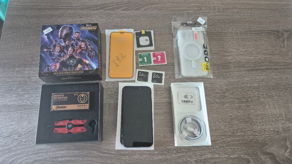 Iphone 12 64Go **Batterie Neuve** + New Écouteurs Ironman, Télécoms, Téléphonie mobile | Apple iPhone, Comme neuf, 64 GB, iPhone 12