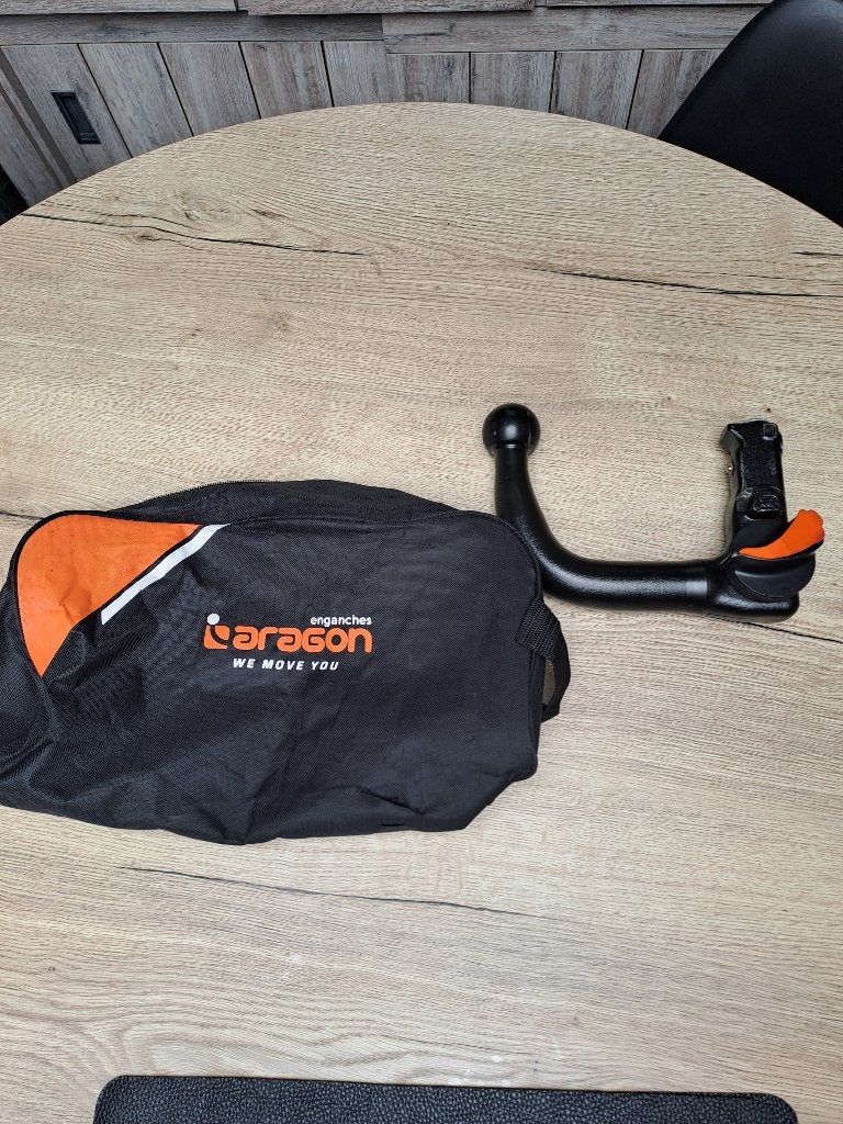Afneembare trekhaak VW Taigo, Autos : Pièces & Accessoires, Attelages, Enlèvement, Neuf