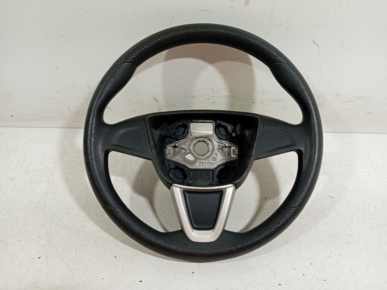 Stuur Renault Trafic, Auto-onderdelen, Onderdelen@venauto.nl, Van der Ven Autorecycling B.V., Gebruikt, Ettenseweg 76, 4706 PB Roosendaal, The Netherlands