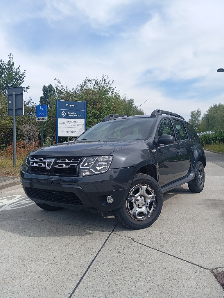 Dacia Duster, 108.000km, 2017, 16 essence,, Autos, Argent ou Gris, Euro 6, Duster, Boîte manuelle