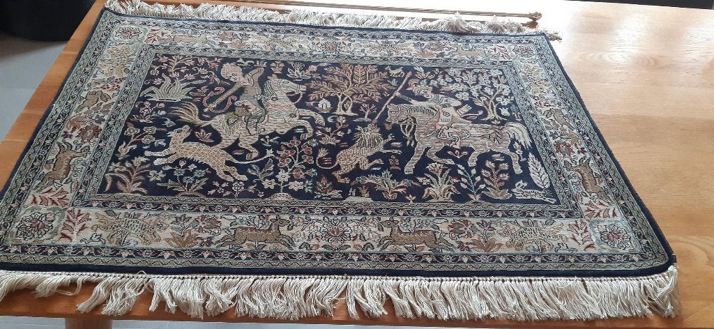 petit tapis mural indien en soie pure, Antiquités & Art, Enlèvement ou Envoi