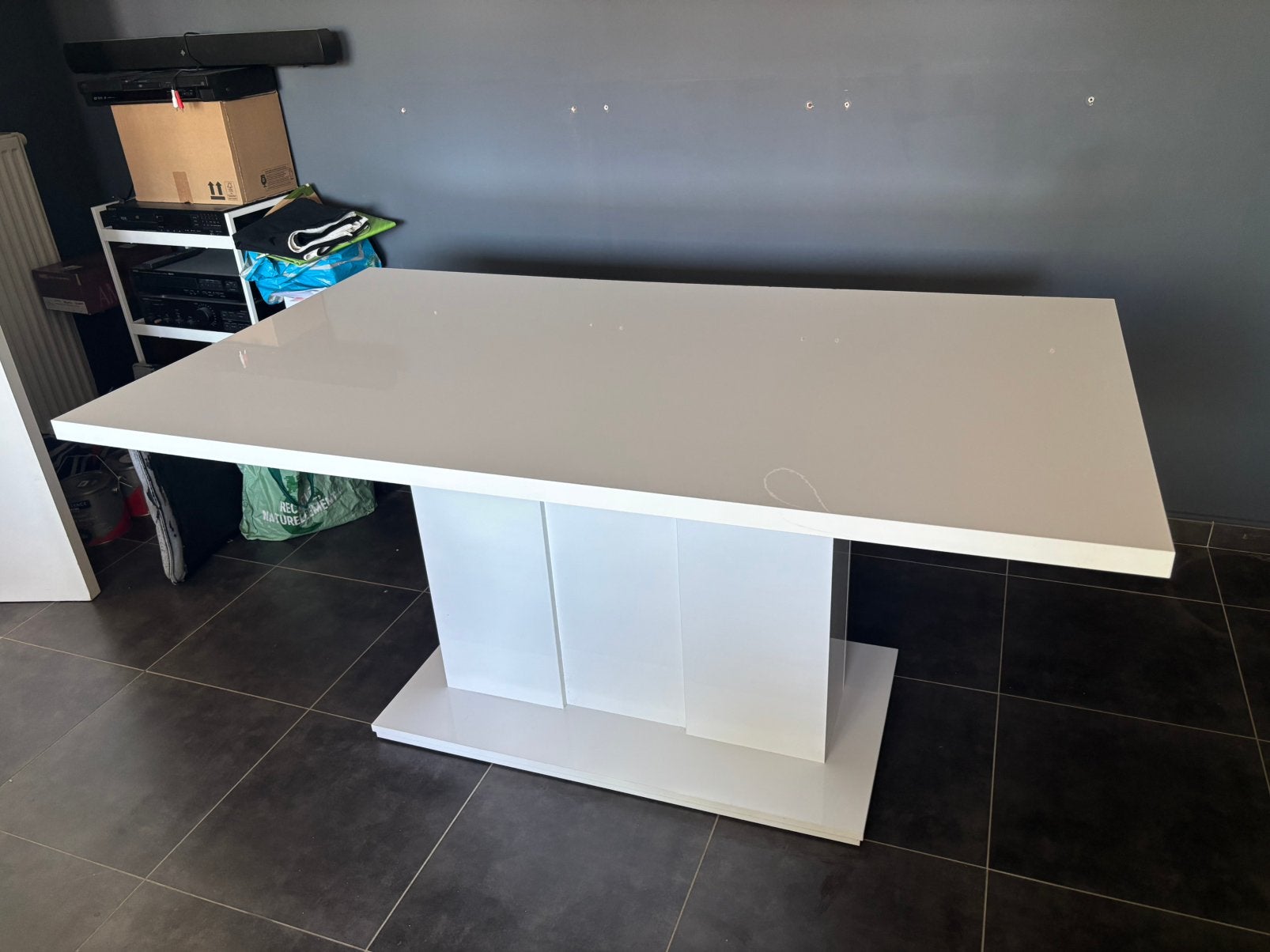 Wit glazend 1600 x 900, Huis en Inrichting, Ophalen, Zo goed als nieuw