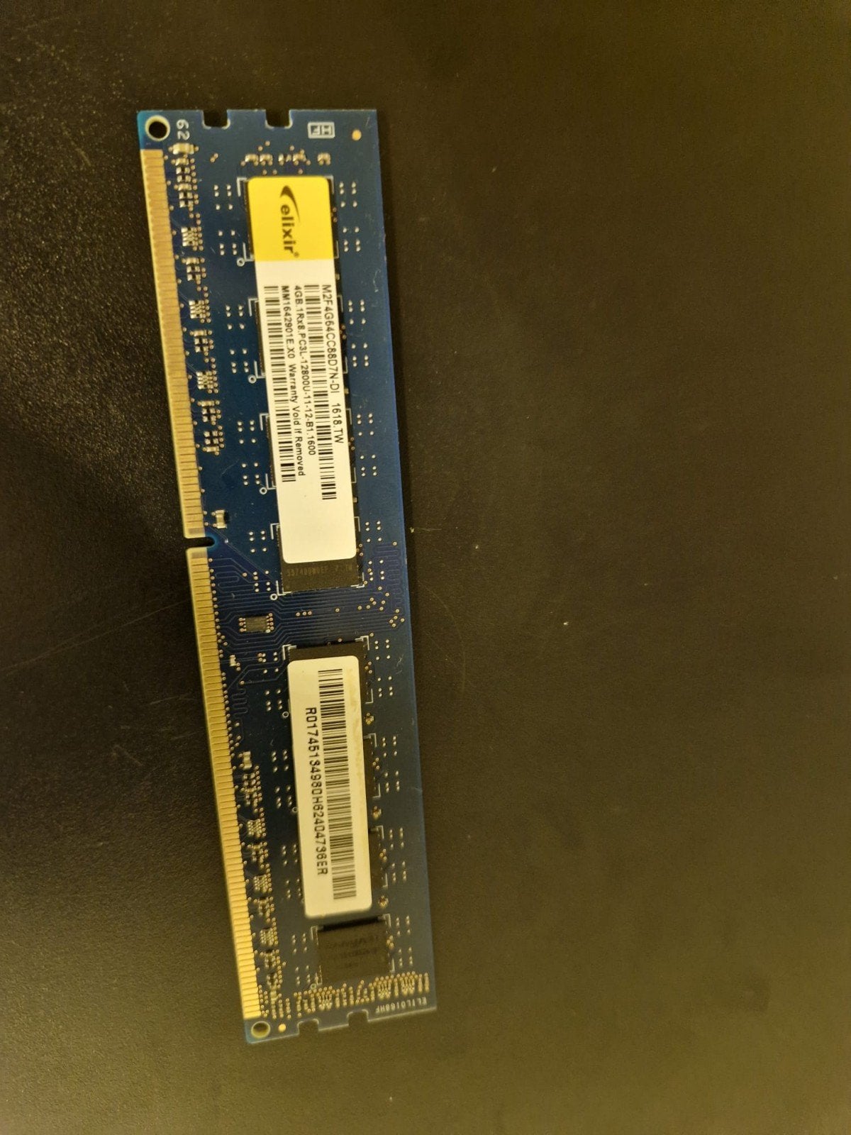 16 Go et tapez DDR4 ou DDR5).
En tant que cible, Neuf, DDR4, Enlèvement, Laptop