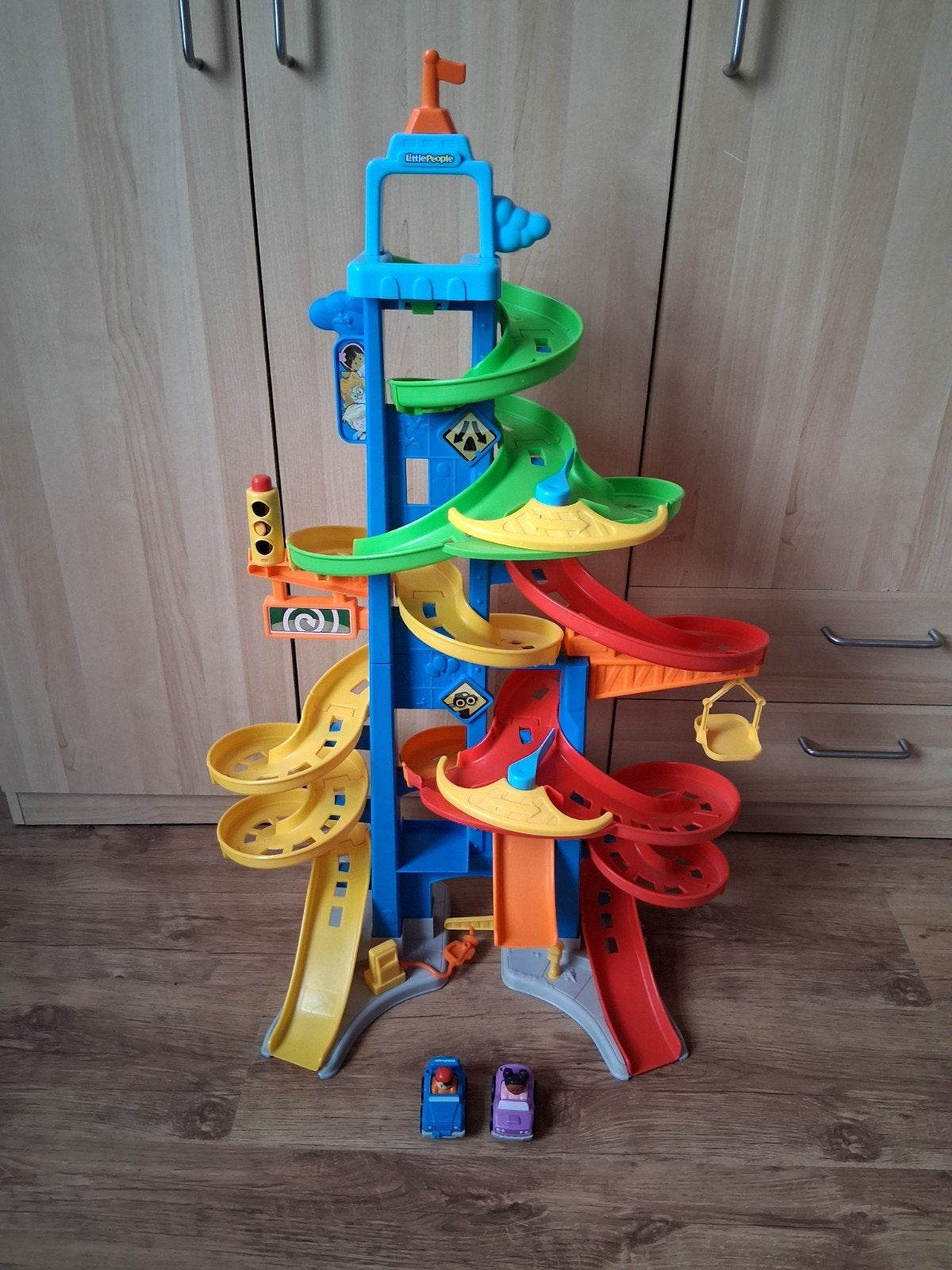 Circuit géant Fisher-Price Little People + voitures (Hauteur, Enlèvement, Circuit