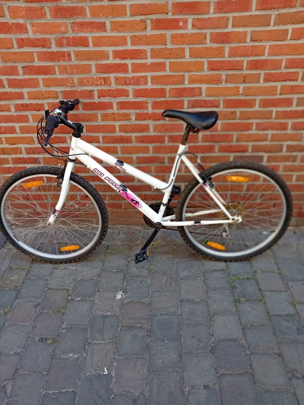Vélo enfant roule impeccablement bien