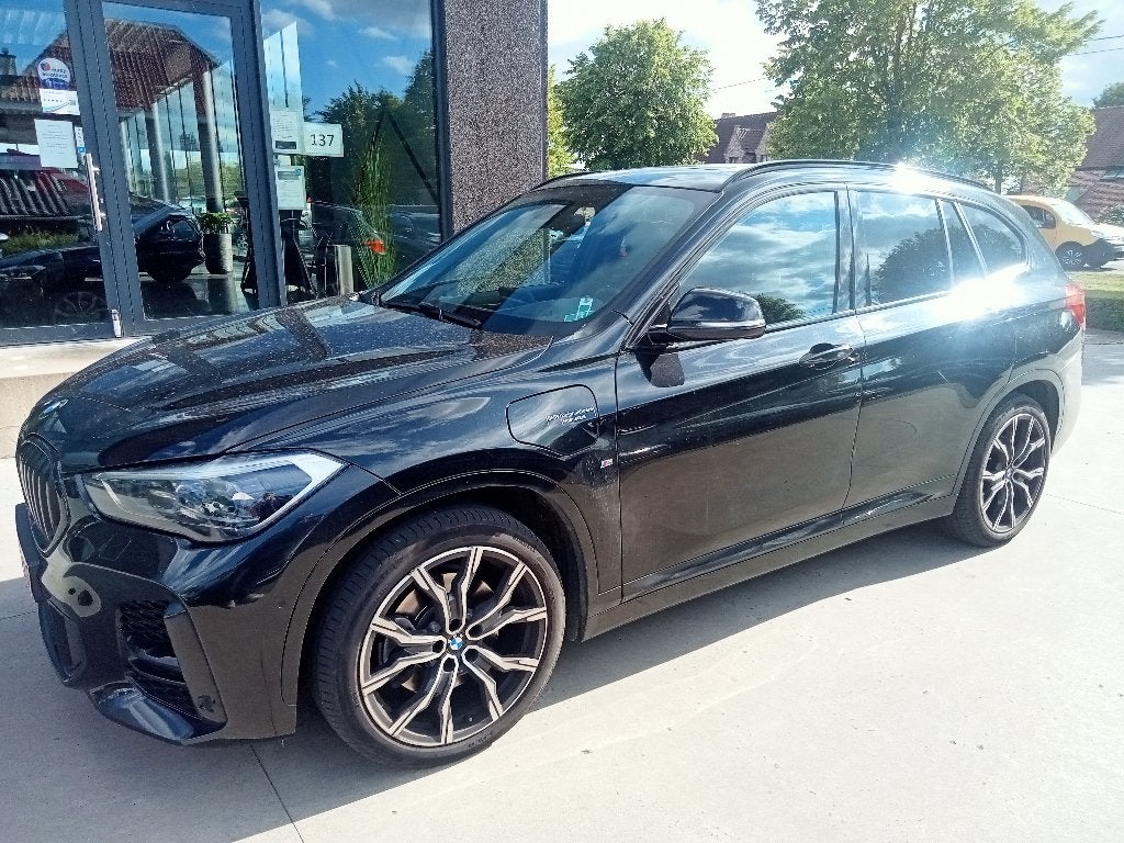 BMW X1 Hybride X-Drive25E M-Sport !!! HANDELAARSPRIJS  !!!, Auto's, Euro 6, https://public.car-pass.be/vhr/885f7a19-d5fa-4df0-8f15-ba6e81bb6eac