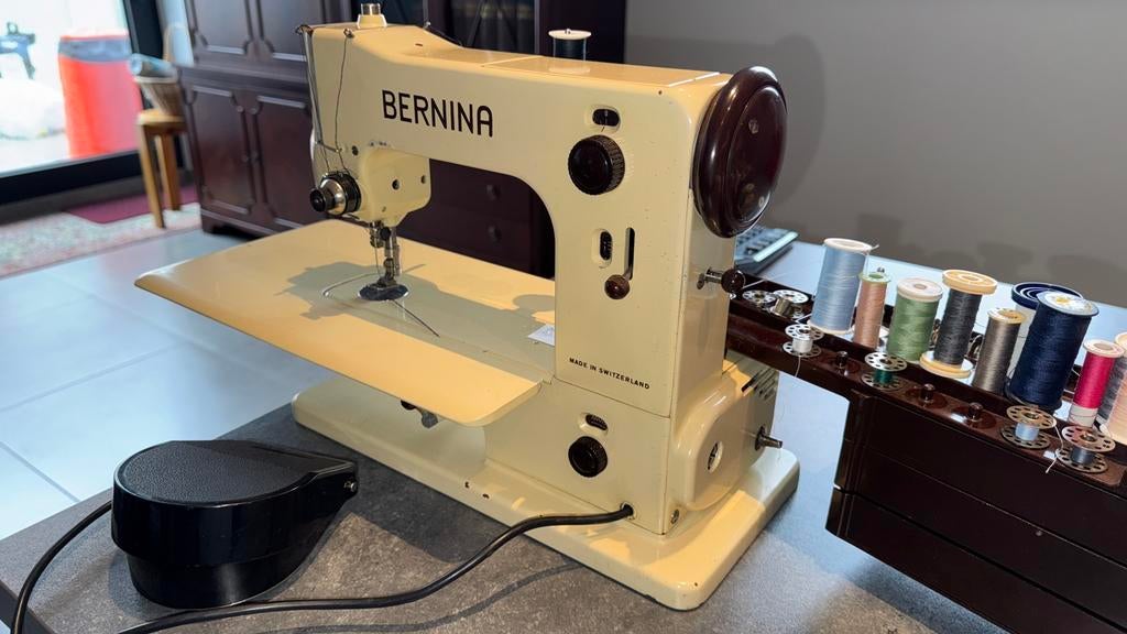 Bernina Vintage naaimachine, Enlèvement, Utilisé, Machine à coudre, Bernina
