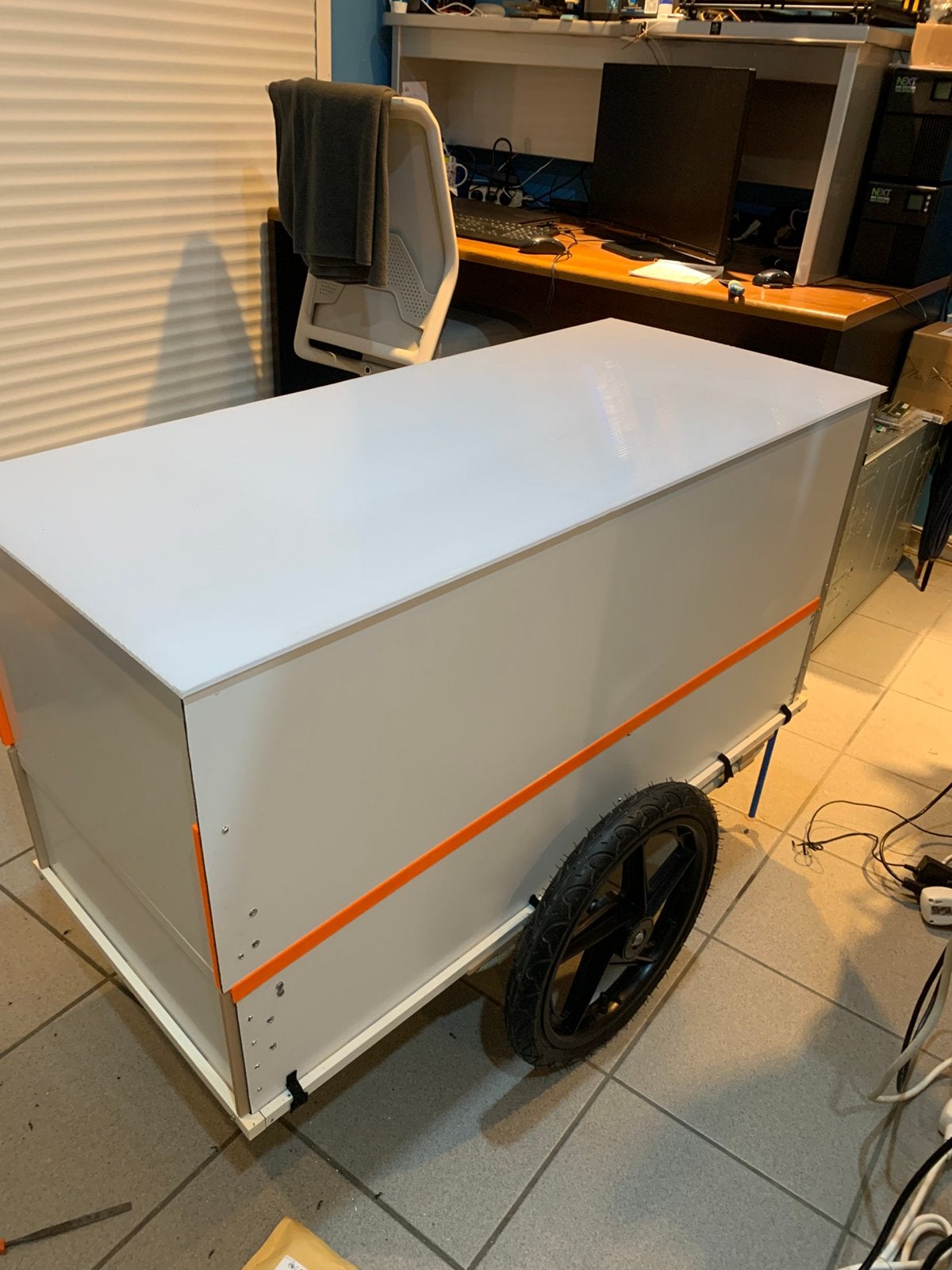 Fiets trailer nieuw gebouwd en gesloten, Auto diversen, Aanhangers en Bagagewagens, Ophalen, Zo goed als nieuw