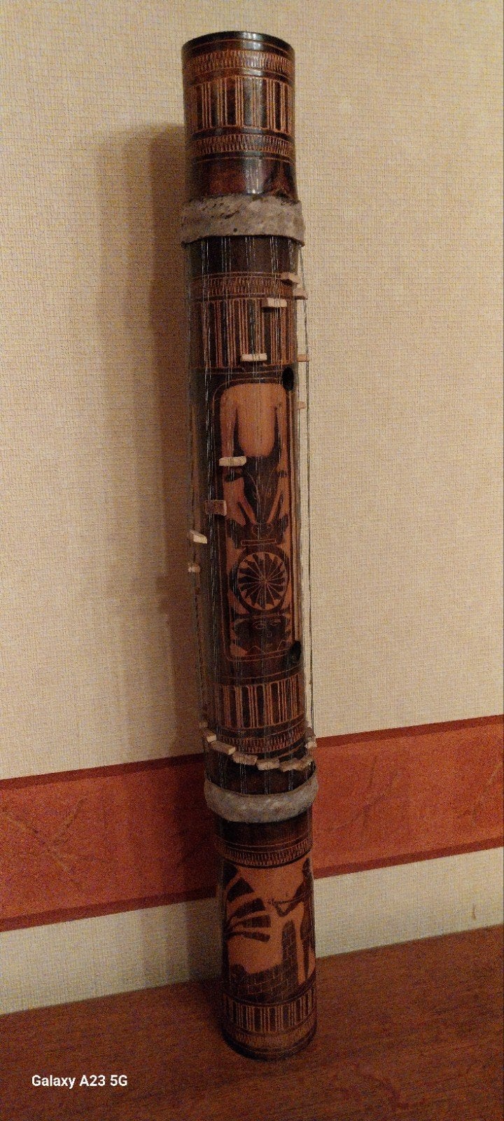 Valiha Instrument de Musique Traditionnel Malgache en Bambou, Antiquités & Art, Enlèvement, Bois