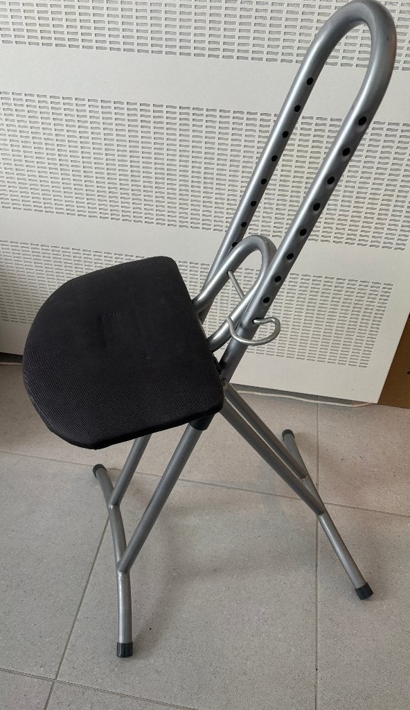 Vileda strijkstoel verstelbaar en inklapbaar, Ophalen, In hoogte verstelbaar, Gebruikt, Staal
