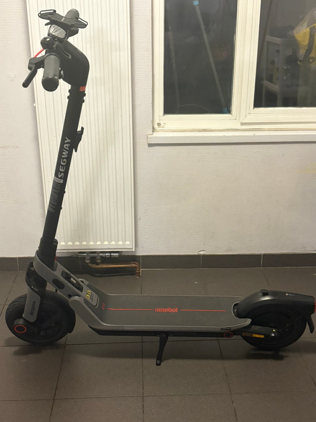 Trottinette électrique Ninebot E3, Enlèvement, Neuf, Step électrique (E-scooter)