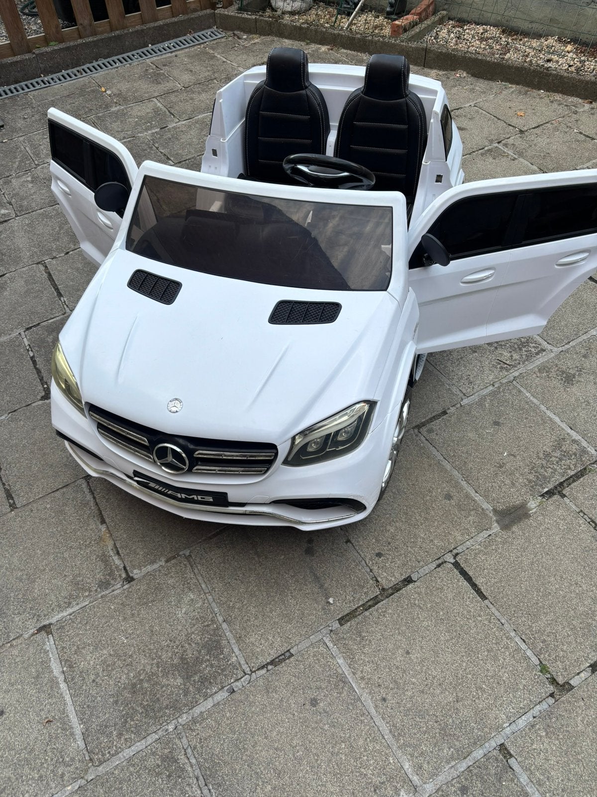 Mercedes v 8, Kinderen en Baby's, Ophalen, Gebruikt