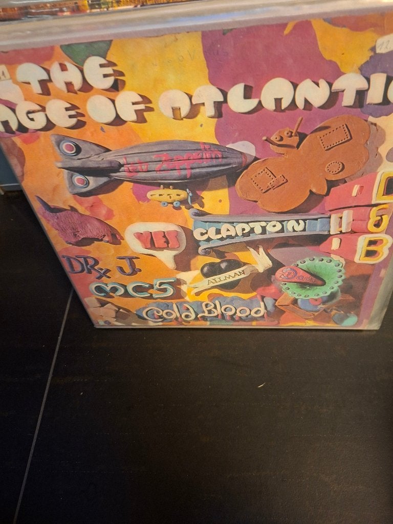lp - various - the age of atlantic - vak 9, CD & DVD, Rock, Enlèvement ou Envoi, Pochette gatefold, Utilisé