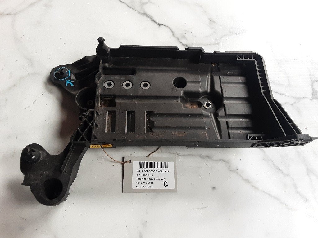 SUPPORT DE BATTERIE Volkswagen Golf VII (AUA) (5Q0915321J), Volkswagen, Mevr. I. Hauben, Utilisé, Rue de l'Espoir 34 34
4030  GRIVEGNÉE, BE