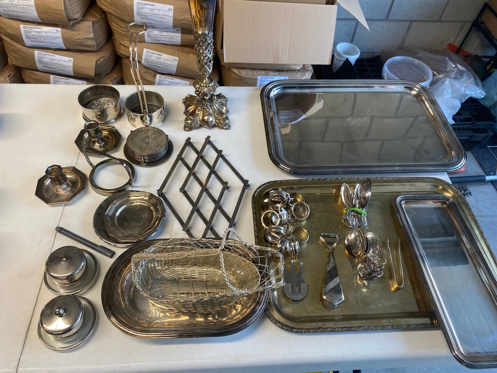 Verzioverde onderborden, plateau, kaarsenhouders, …, Antiek en Kunst, Ophalen