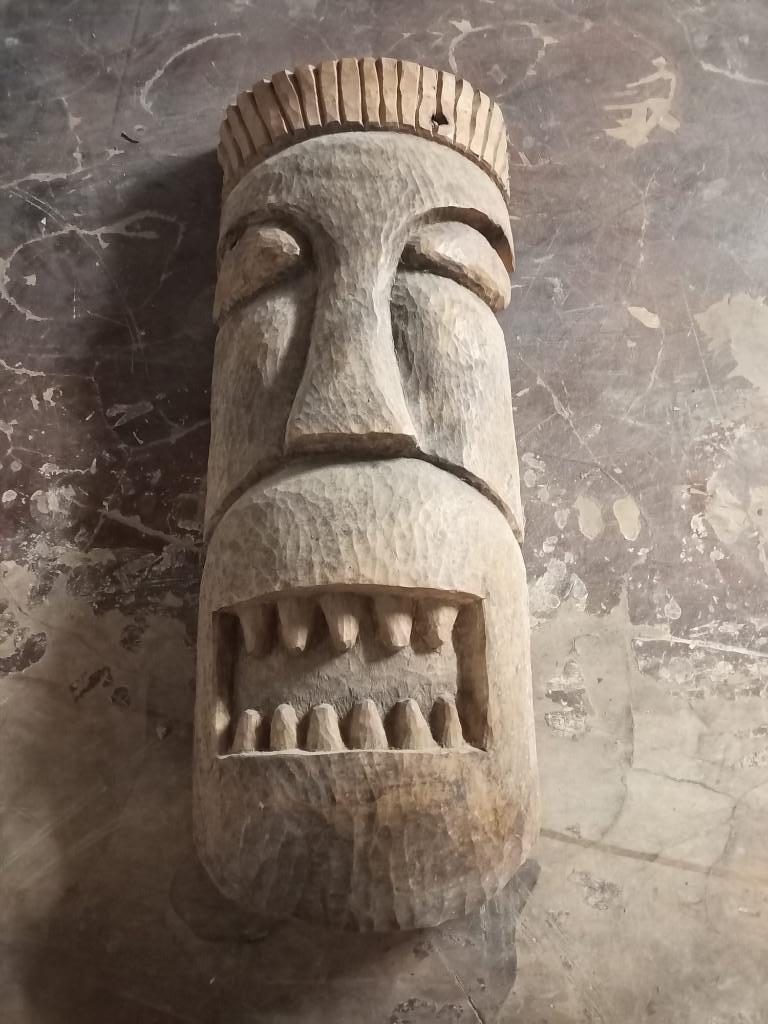 Afrikaans masker, Ophalen