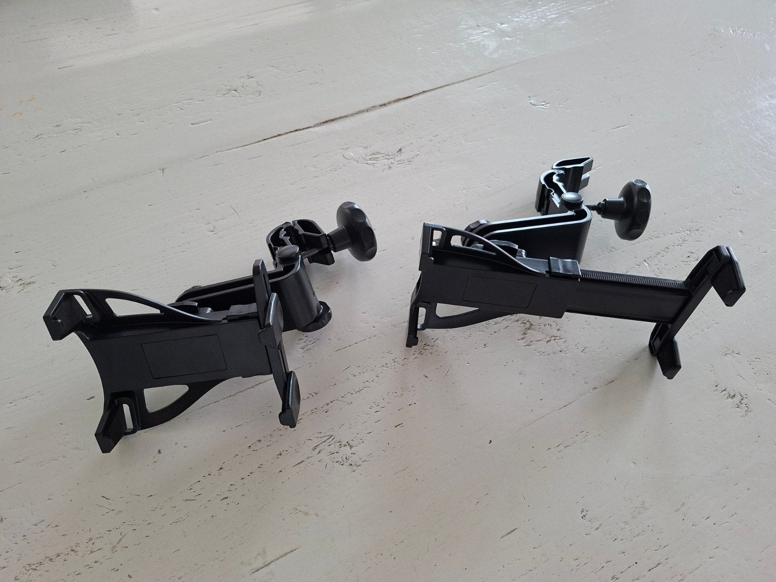 2 Gsm/Tablethouders voor auto, Ophalen