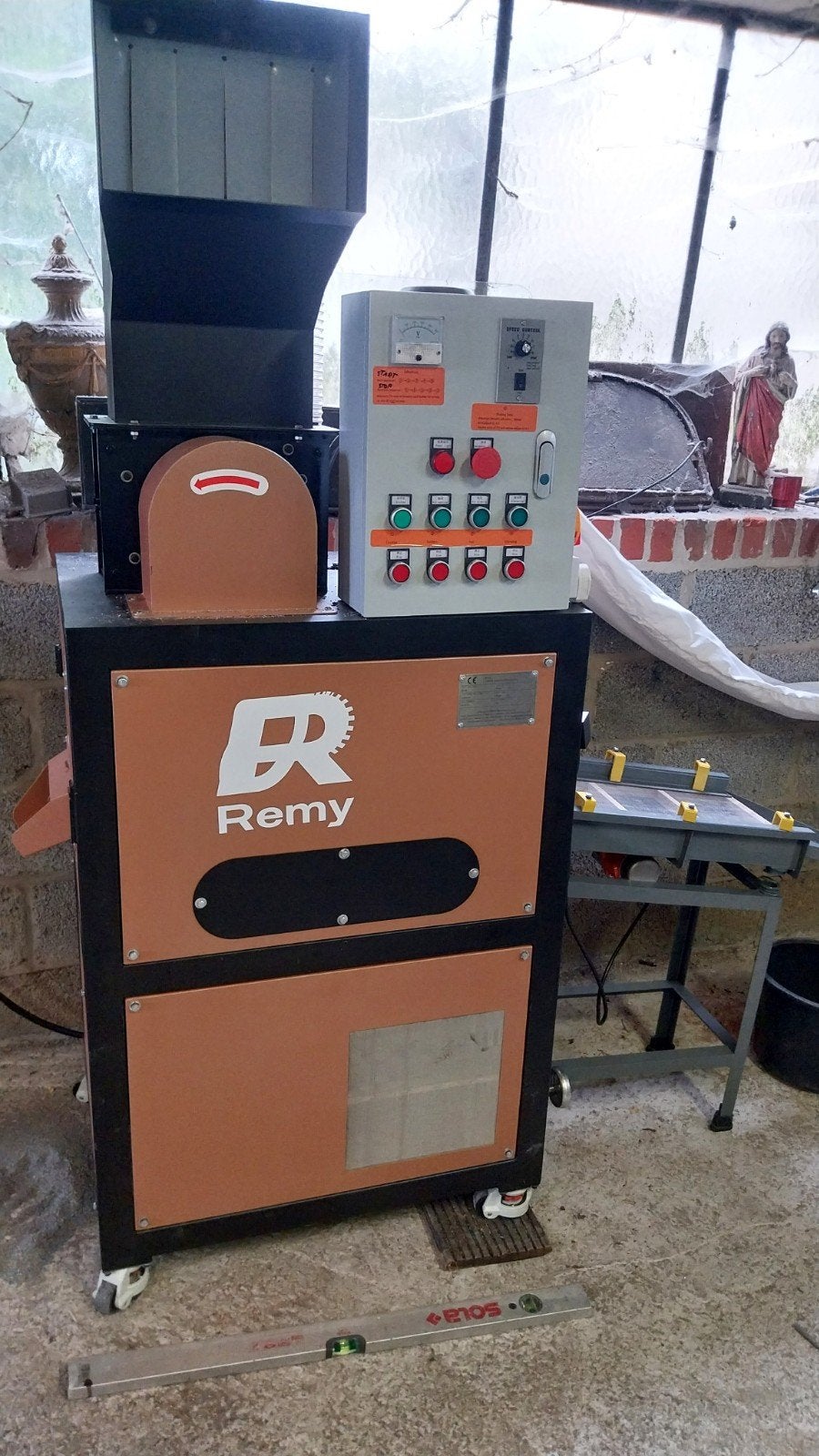nieuwe kopergranulator, Ophalen