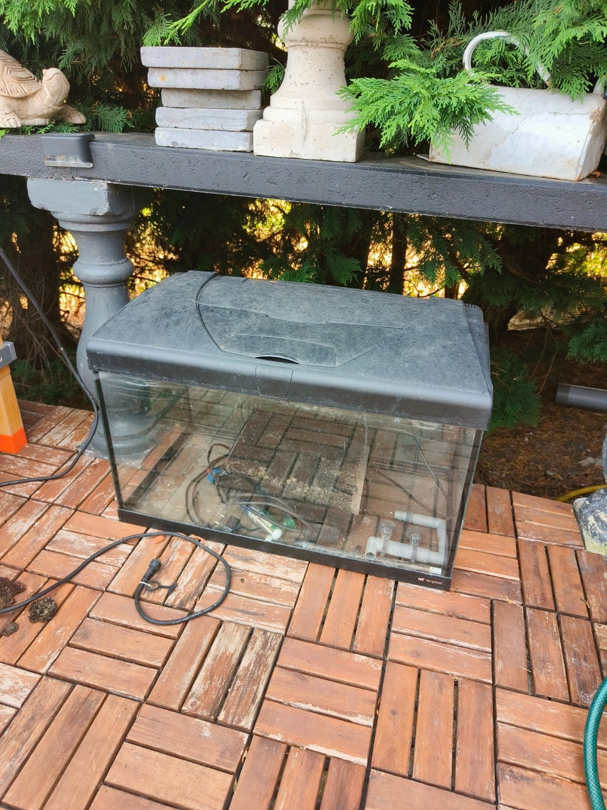Aquarium complet, Enlèvement, Pompe