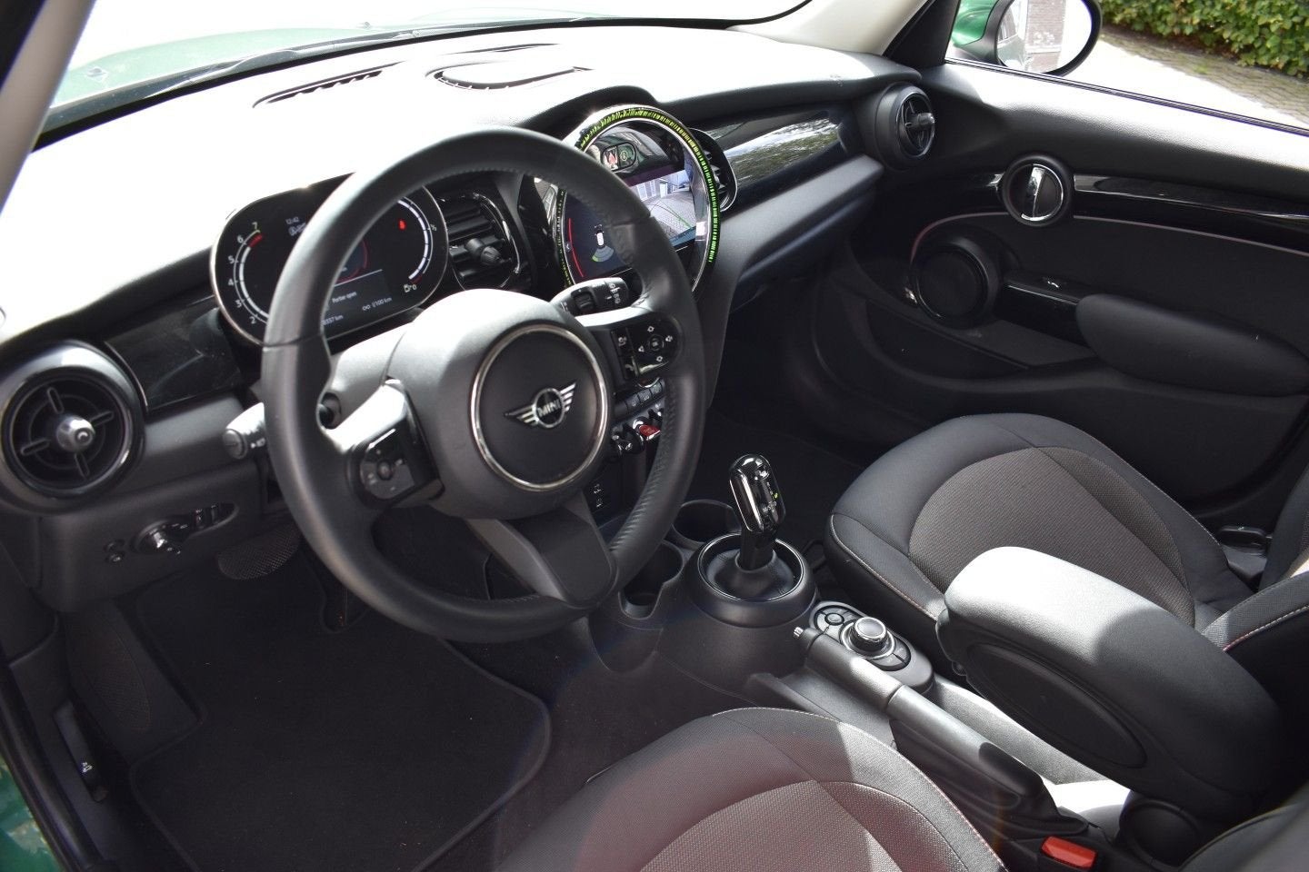 MINI Cooper 1.5 Cooper 5drs automaat Wij zijn op afspraak ge, Autos, Achat, Entreprise, Noir, 115 g/km