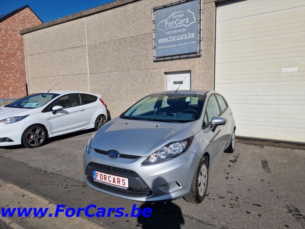 Ford Fiesta 1.2 benzine 5 dr airco + 1 j garantie, Voorwielaandrijving, Stof, 4 cilinders, Fiësta