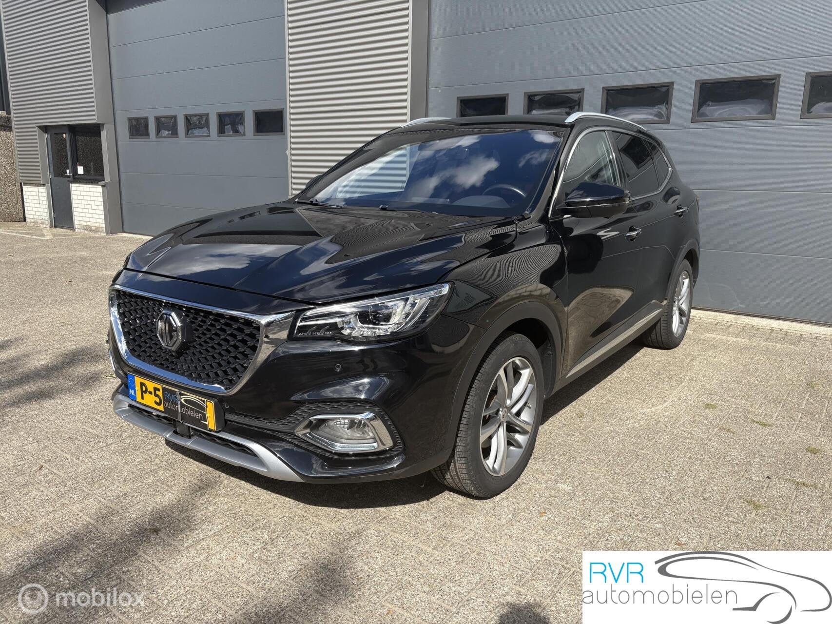MG EHS 1.5 TGDI Luxury/PLUG-IN/PANODAK, Autos, Cuir, Carnet d'entretien, 5 portes, 5 places