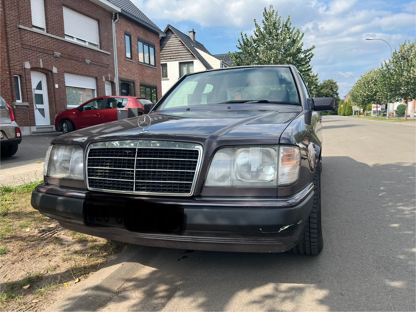 Mercedes E300 Turbodiesel facelift 1993, Auto's, Mercedes-Benz, Automaat, Particulier, Cruise Control, Te koop
