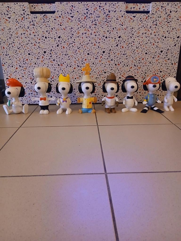 Vintage Snoopy Happy Meal-figuurtjes, Ophalen