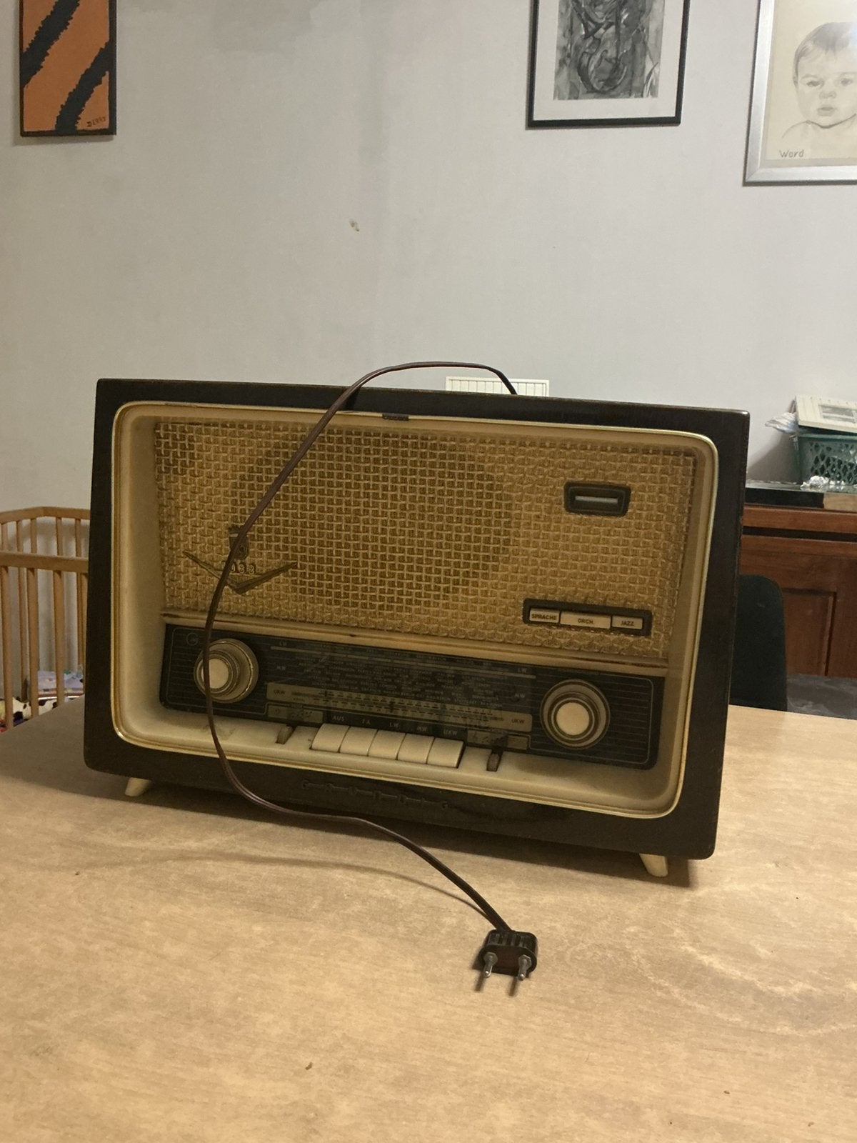 Vintage radio grundig 1088, Antiek en Kunst, Antiek | Tv's en Audio, Ophalen