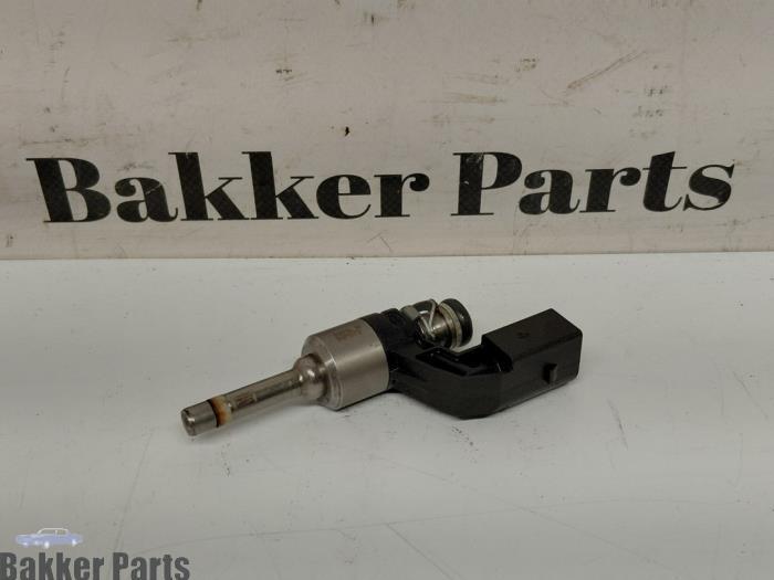 Injector (benzine injectie) van een Volkswagen Scirocco, Gebruikt, -, Volkswagen, -