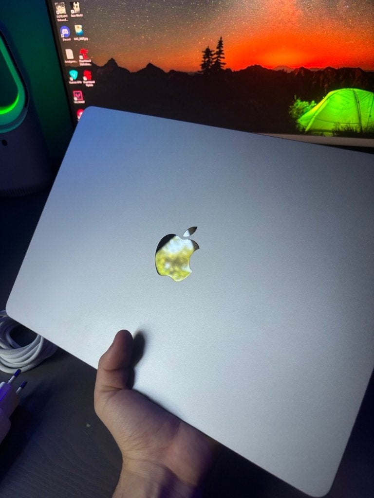M3 MacBook Air + Case + USB Hub, Enlèvement, Comme neuf, MacBook