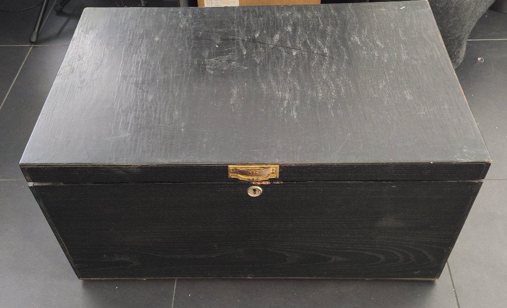 Unieke vintage houten opbergkist / salontafel (80x50x40 cm), Huis en Inrichting, Woonaccessoires | Kisten, Ophalen, Gebruikt, 50 tot 100 cm