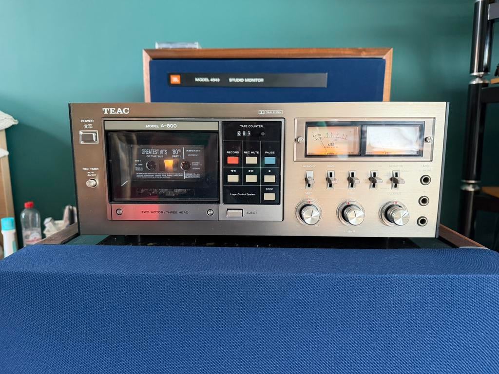 Teac A800, Enlèvement
