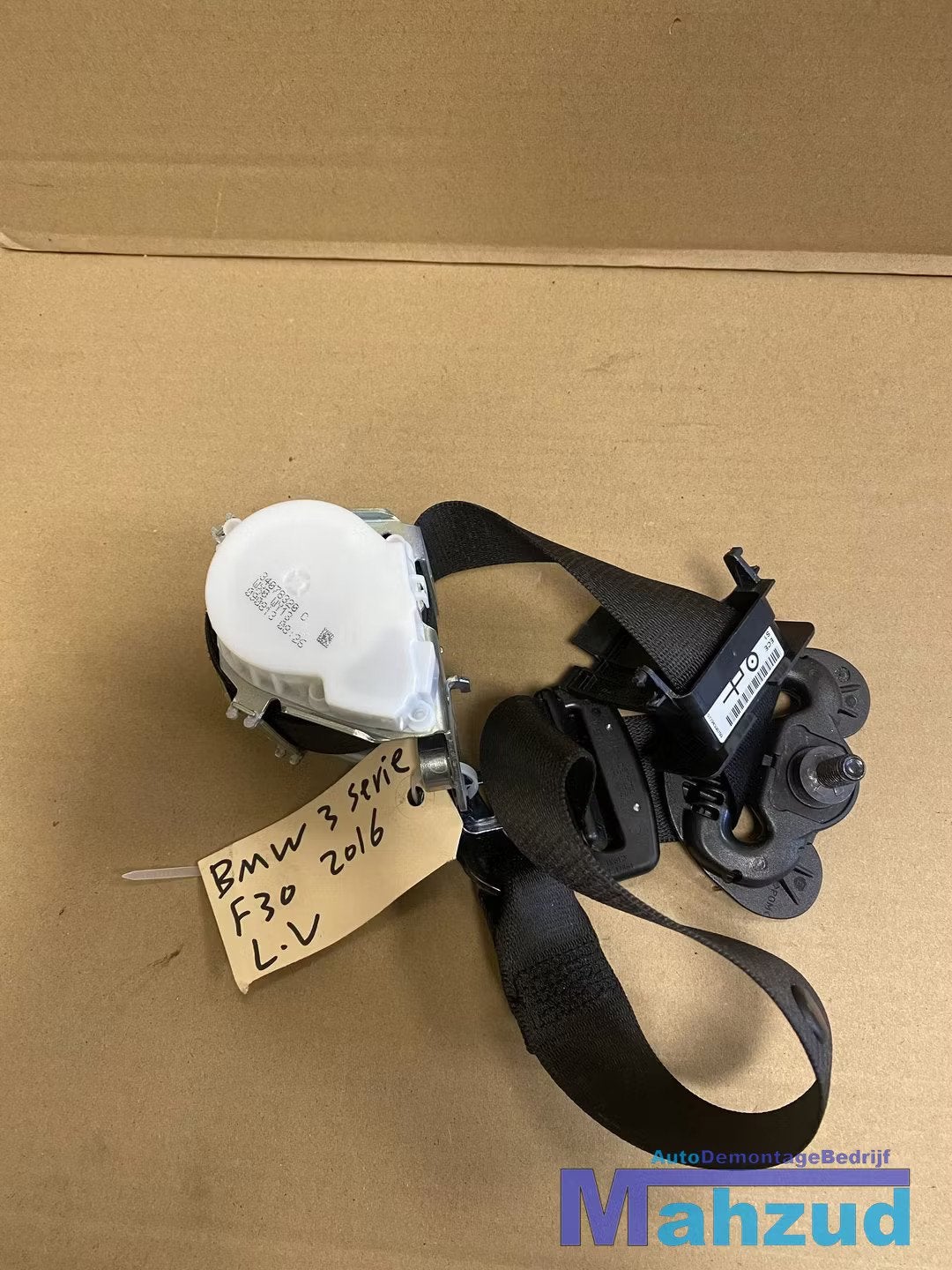BMW 3 SERIE F30 Links voor gordel 2011-2018, Petuelring 130
80788  Munich, DE, Gebruikt, Info@bmw.de, BMW
