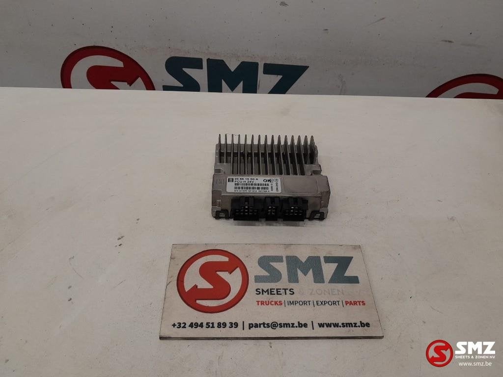 Occ ECU FCU besturingseenheid Renault, Gebruikt, Renault, Elektronica en Kabels