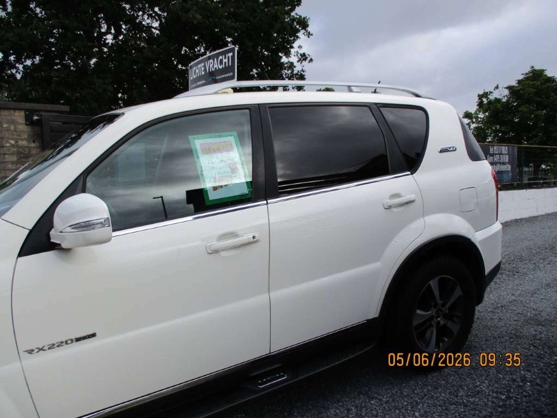 SsangYong Rexton REXTON W 2.2e-Xdi 180pk 4WD EXECUTIVE AUTOM, Auto's, Dealer onderhouden, 2157 cc, Gebruikt, 4 cilinders