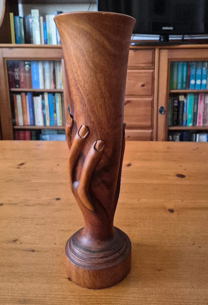 Sculpture sur bois de Pitcairn, Bois, Marqué, Brun, Autres sujets