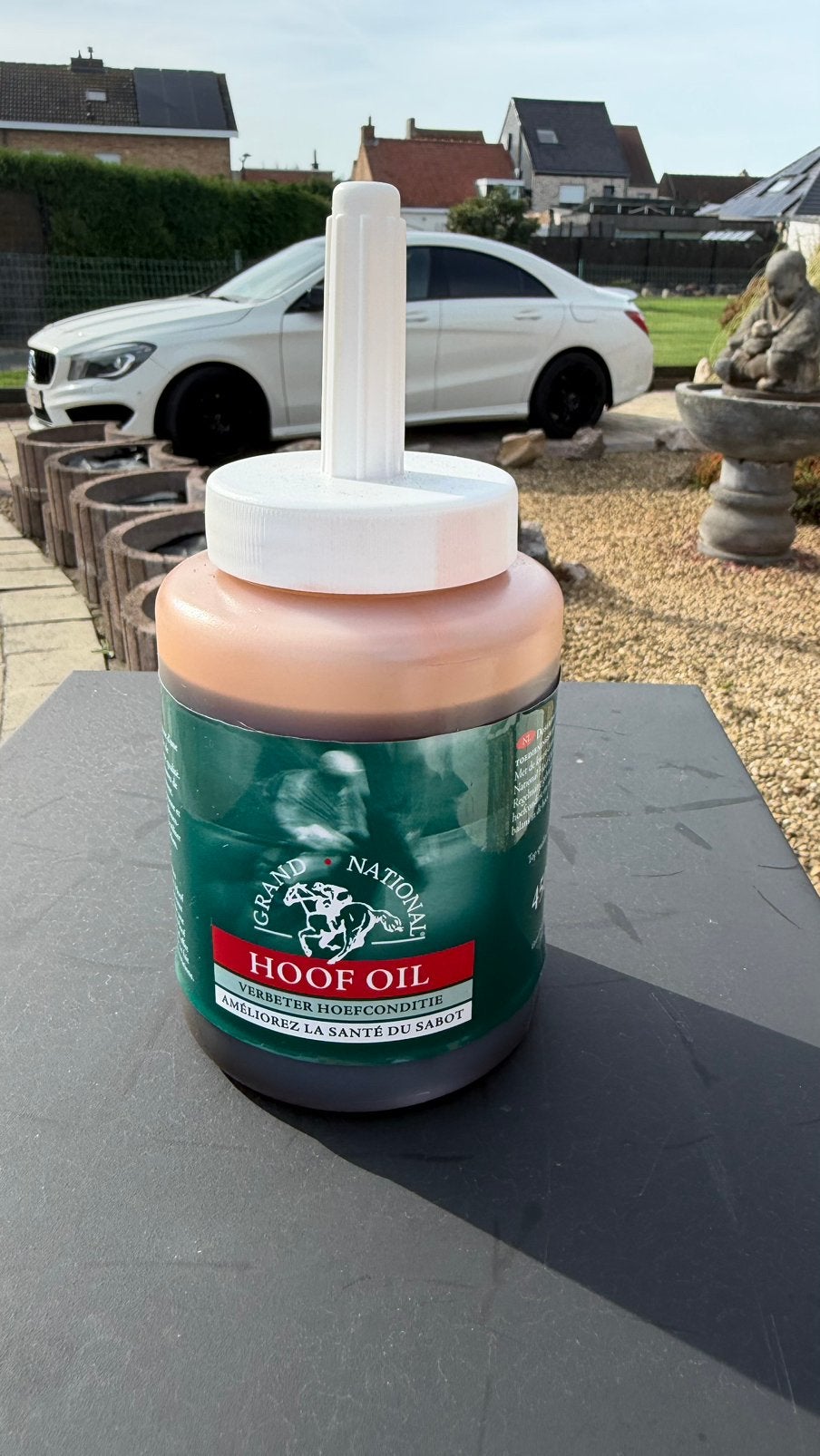 Grand National Hoof Oil 450 ml – amper gebruikt, Ophalen of Verzenden, Zo goed als nieuw