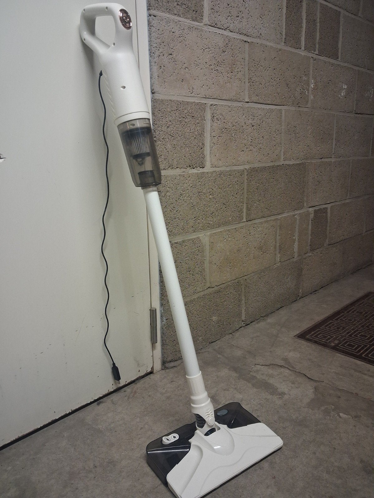 Aspirateur nettoyeur