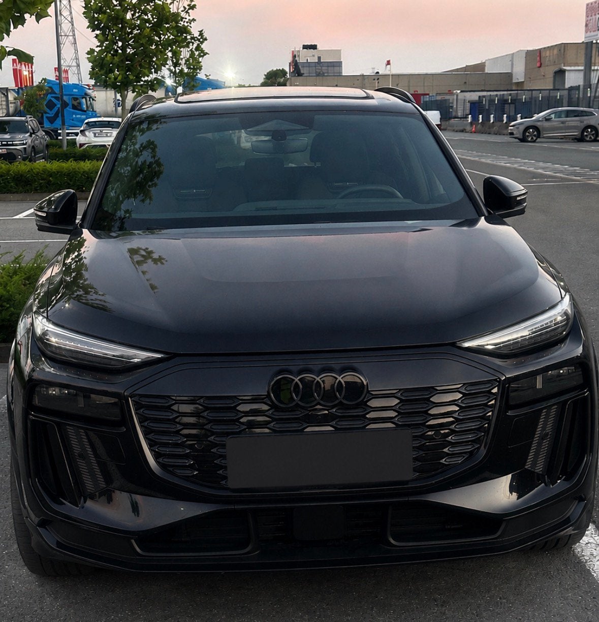 SQ6 E-tron 360 kw Quattro 2025, Zwart, Leder, Elektrisch, Particulier
