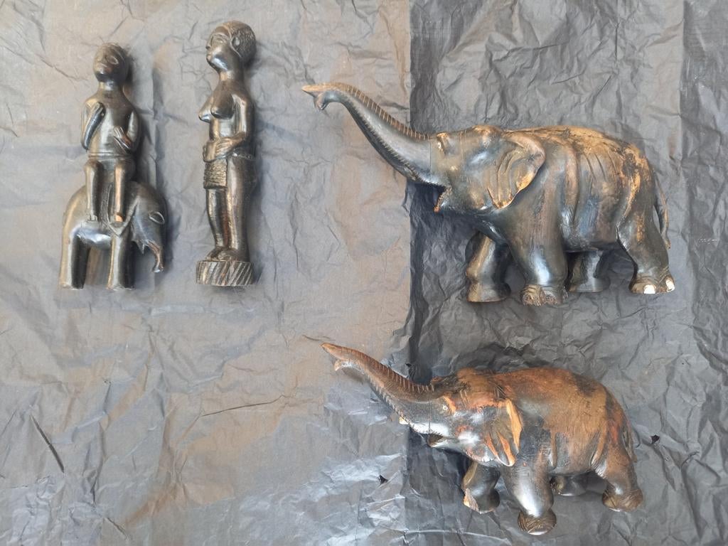 Set van 4 houten sculpturen uit Belgisch Congo, Ophalen of Verzenden
