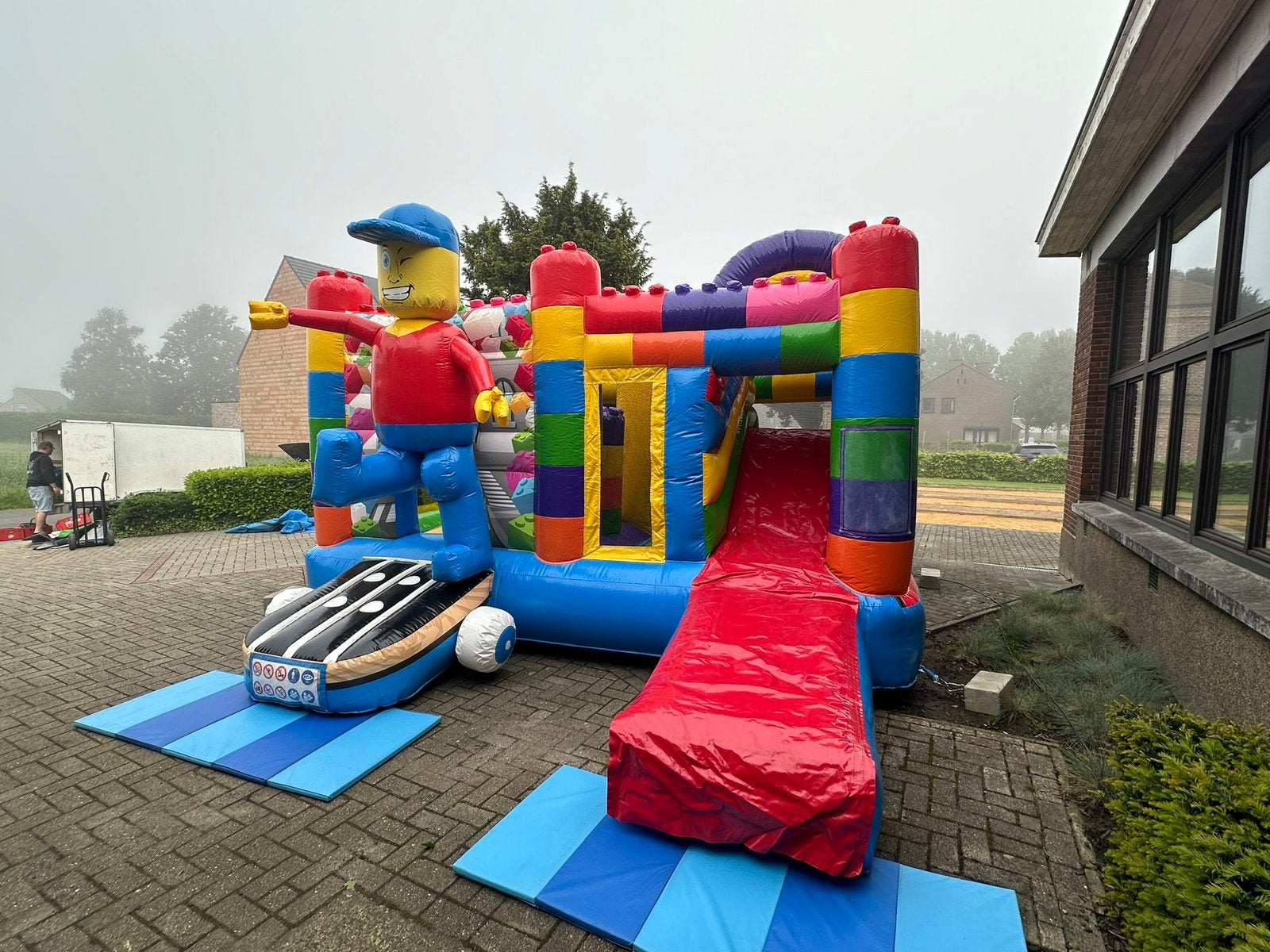 Château gonflable Lego, Enlèvement, Comme neuf